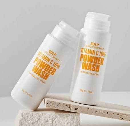 Ензимна пудра для вмивання обличчя з вітаміном С DERMA FACTORY Vitamin C 10% Powder Wash 2