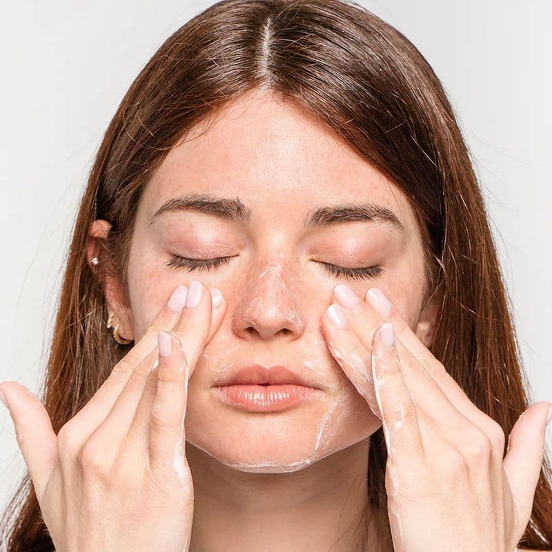 Ніжний гель для очищення Transparent-Lab Rose Calming Cleanser  2