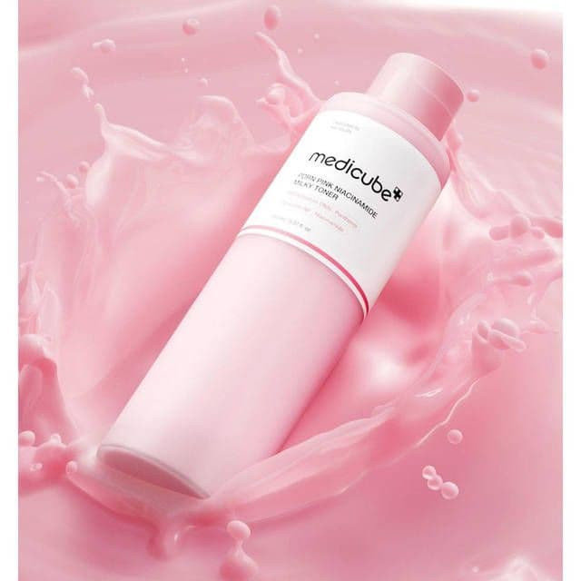 Молочний тонер з полінуклеотидами та пептидами Medicube PDRN Pink Niacinamide Milky Toner 2
