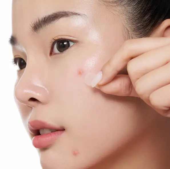 Патчі проти запалень із мигдальною кислотою By Wishtrend Mandelic Acid Spot Clearing Patch 3