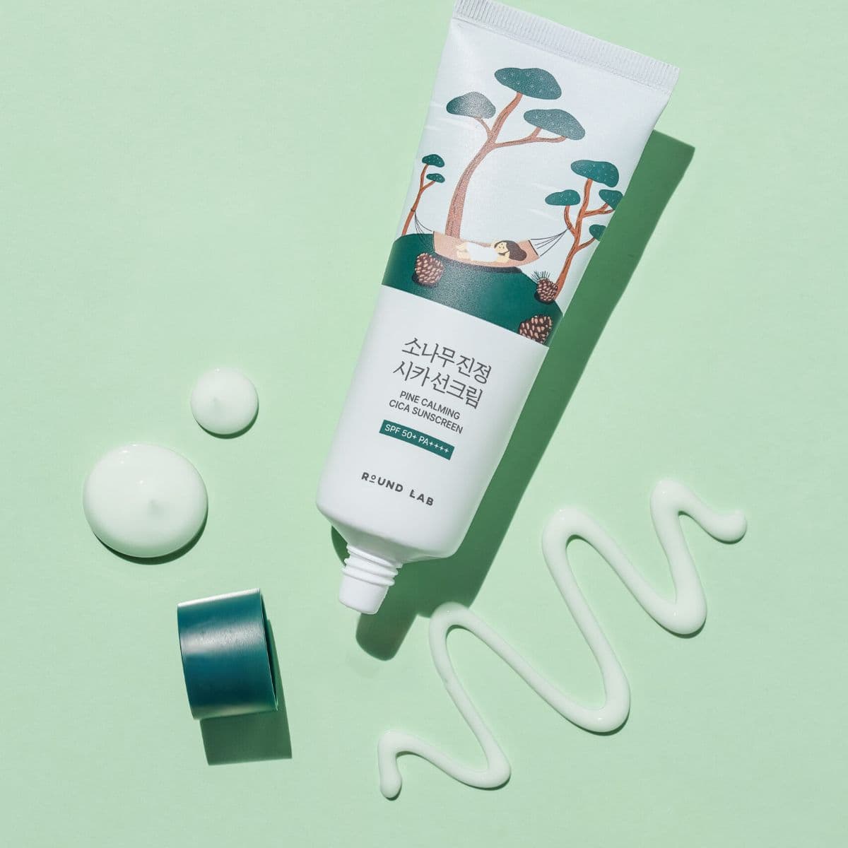 Сонцезахисний крем з екстрактом голок сосни ROUND LAB Pine Calming Cica Sunscreen 3