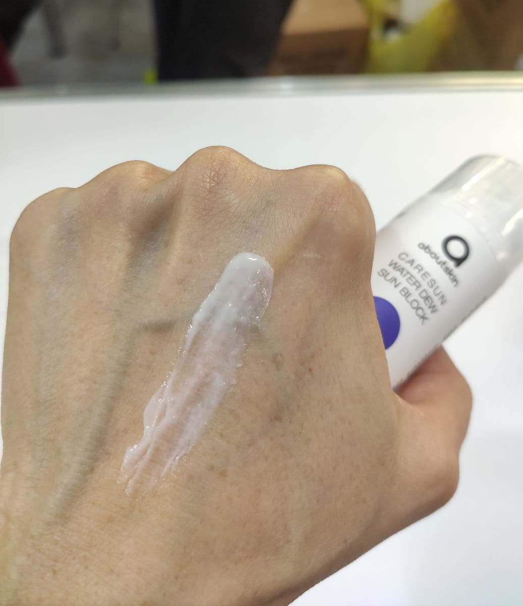 Зволожуючий сонцезахисний крем CareSun Water Dew Sun Block SPF50+/PA++++ 2