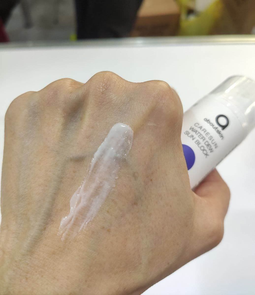 Зволожуючий сонцезахисний крем CareSun Water Dew Sun Block SPF50+/PA++++ 2