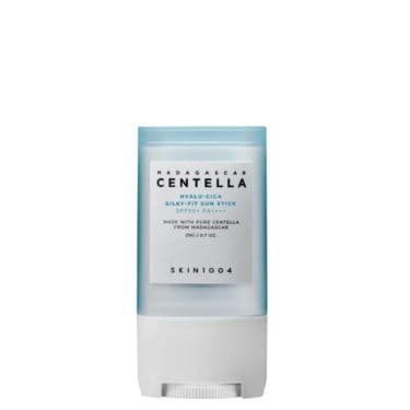 Сонцезахисний стік з гіалуроновою кислотою та центеллою SKIN1004 Hyalu-Cica Silky-Fit Sun Stick SPF50+ PA++++ 2