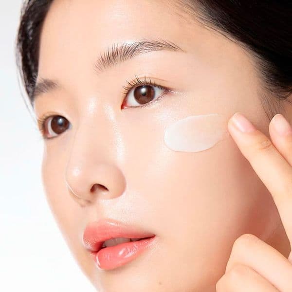 Освітлювальний крем для шкіри з нерівномірним тоном Celimax Pore+Dark Spot Brightening Cream 2