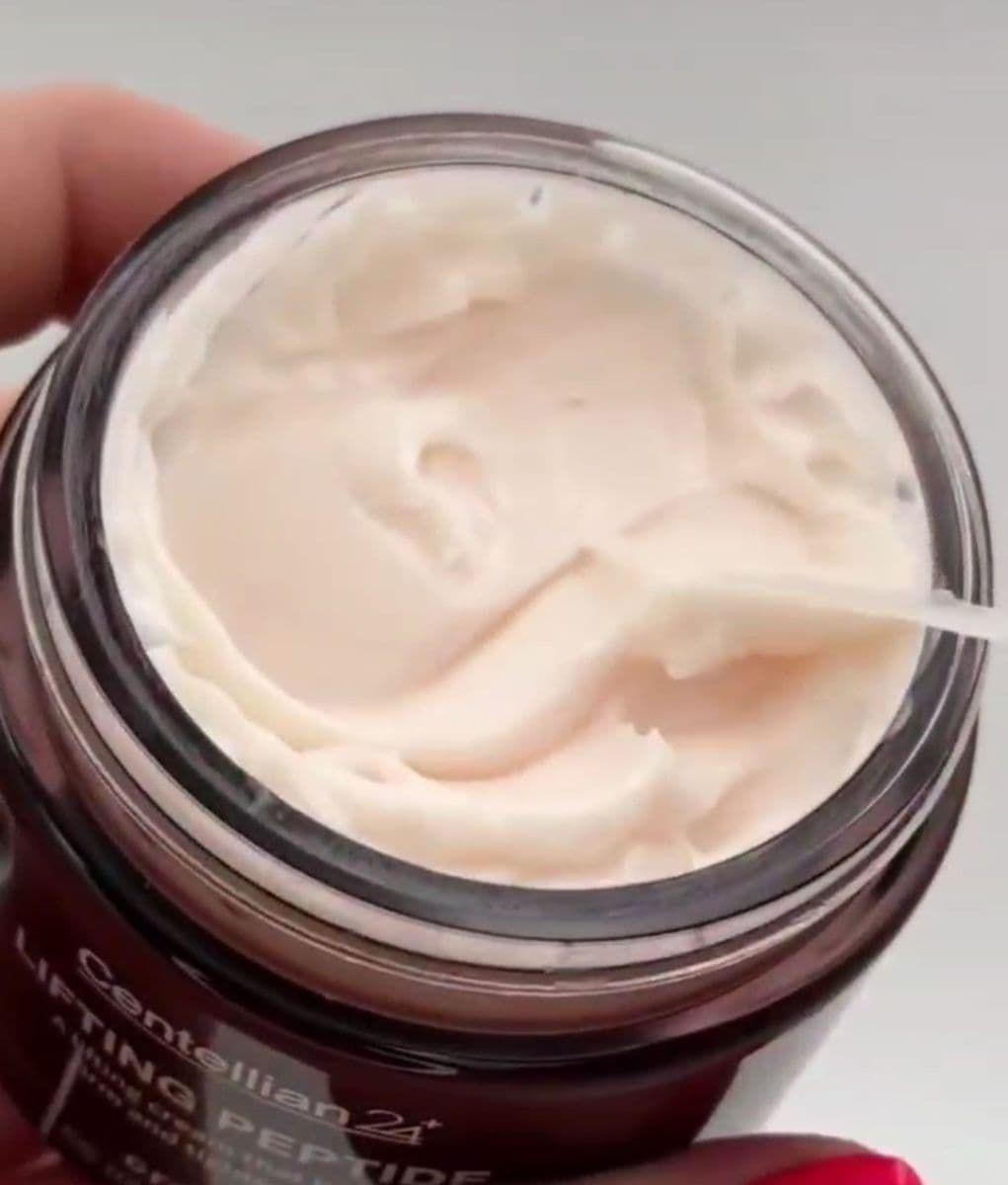 Крем-ліфтинг для обличчя з пептидами Centellian24 Lifting peptide cream 4