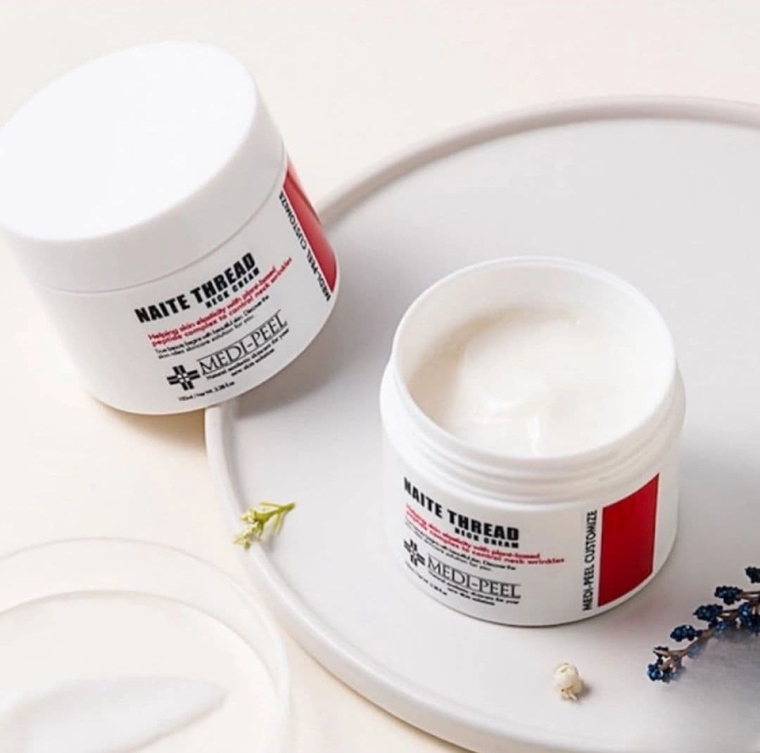 Підтягуючий пептидний крем для шиї та декольте Medi-Peel Premium Collagen Naite Thread Neck Cream 2.0 3