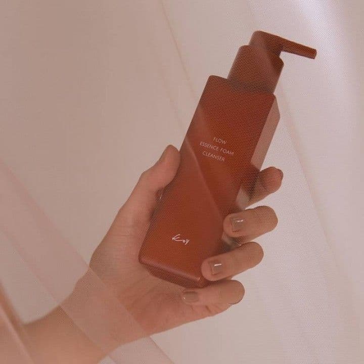Очищуюча двоетапна есенція Koy Flow Soft Essence Foam Cleanser 3