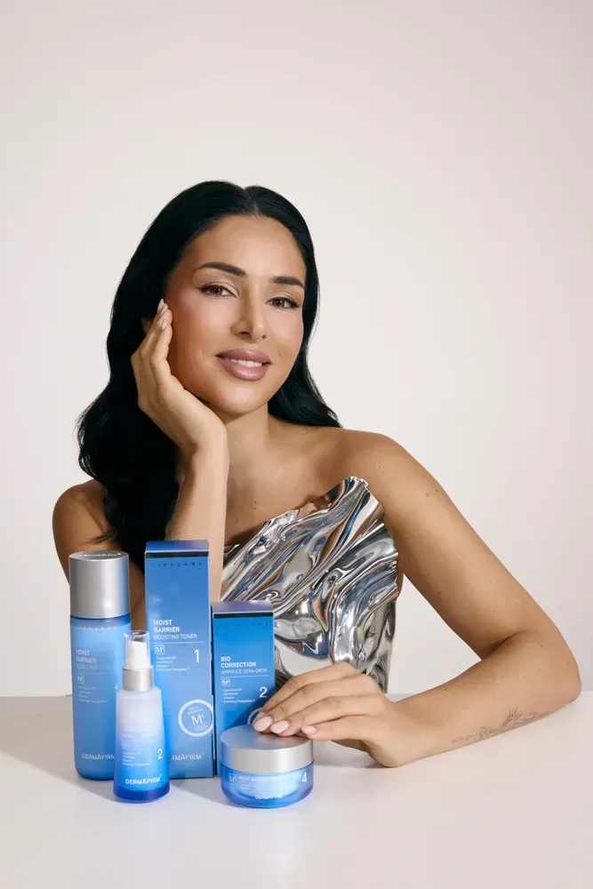 Зволожуючий тонер-бустер - Moist Barrier Boosting Toner M4  2