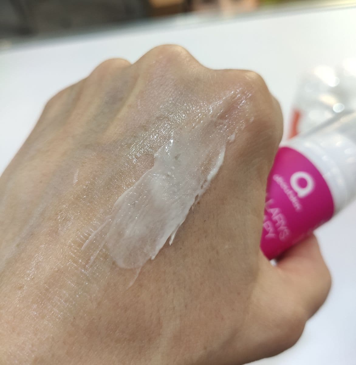 Нормалізуючий протинабряковий крем ABOUT SKIN Capillarys Therapy  2