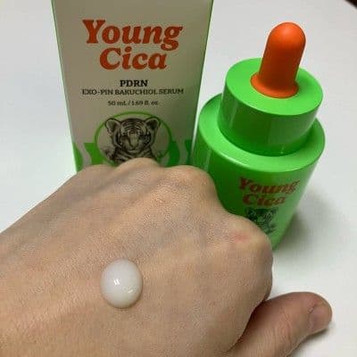 Зміцнююча сироватка для обличчя з PDRN і бакучиолом Medi-Peel Young Cica PDRN Exo-pin Bakuchiol Serum 2