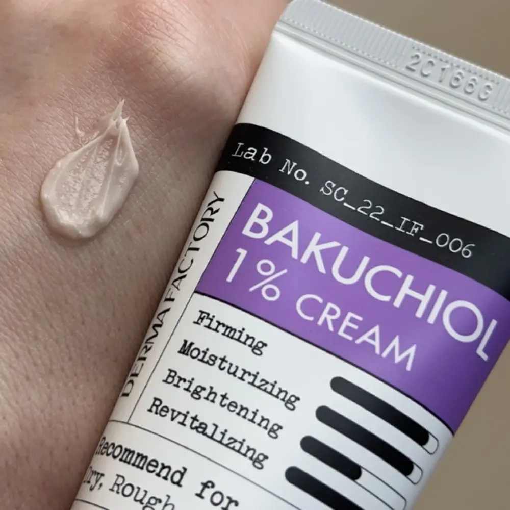 Крем для обличчя з бакучіолом DERMA FACTORY Bakuchiol 1% Cream 2