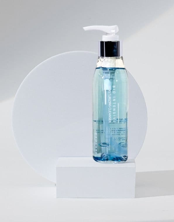 Гель для вмивання сухої та чутливої шкіри Bio Moisturizing Hyaluron Cleanser 2