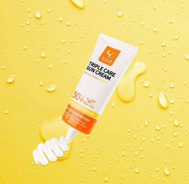 Сонцезахисний крем з ультралегкою текстурою W.Skin Laboratory Triple Care Sun Cream SPF50+ PA++++ 2